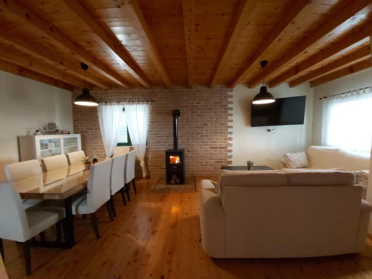 Villa Stone Pearl With Heated Swimming Pool Sveti Filip i Jakov Exterior photo