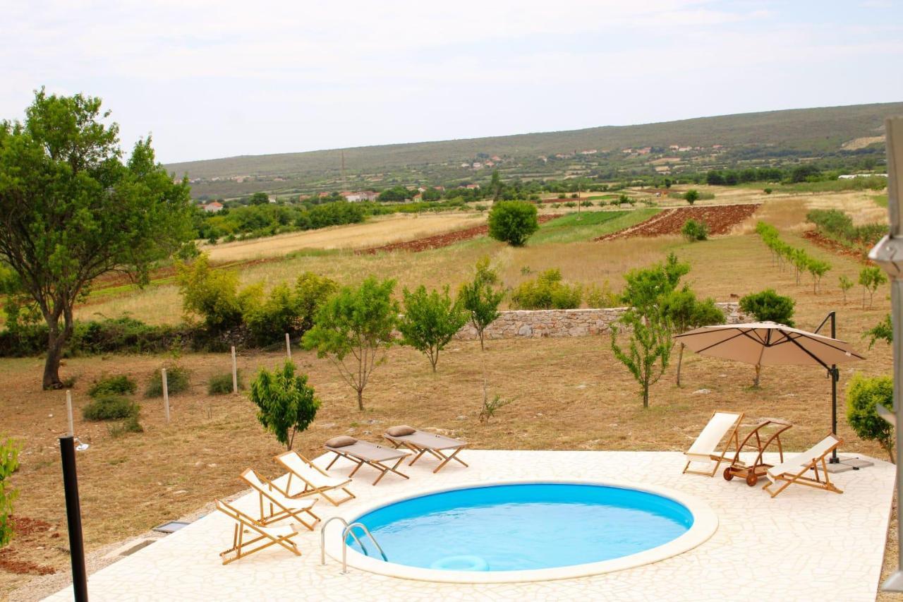 Villa Stone Pearl With Heated Swimming Pool Sveti Filip i Jakov Exterior photo