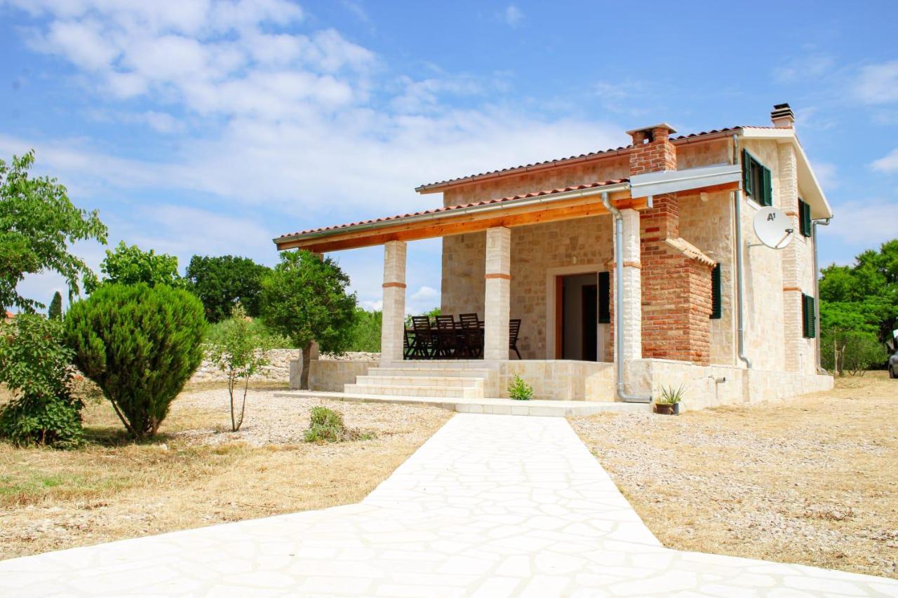 Villa Stone Pearl With Heated Swimming Pool Sveti Filip i Jakov Exterior photo