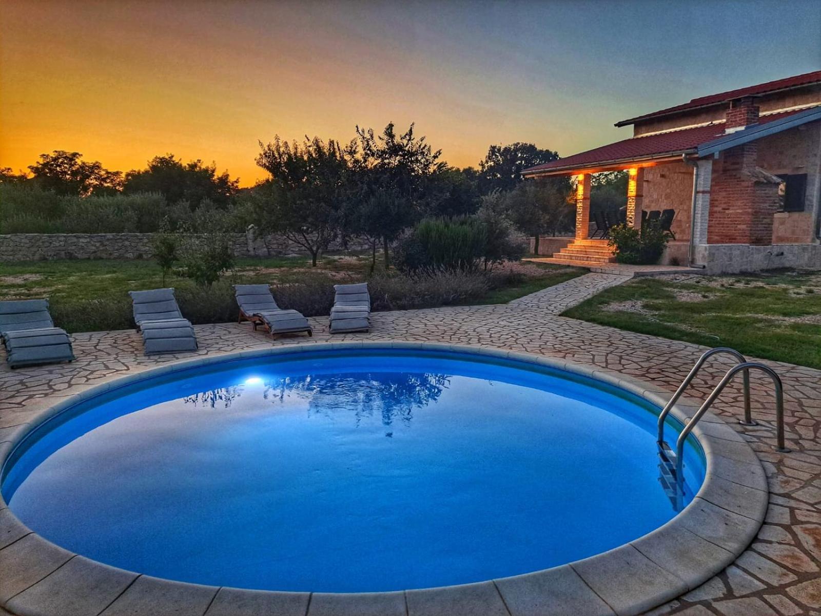 Villa Stone Pearl With Heated Swimming Pool Sveti Filip i Jakov Exterior photo